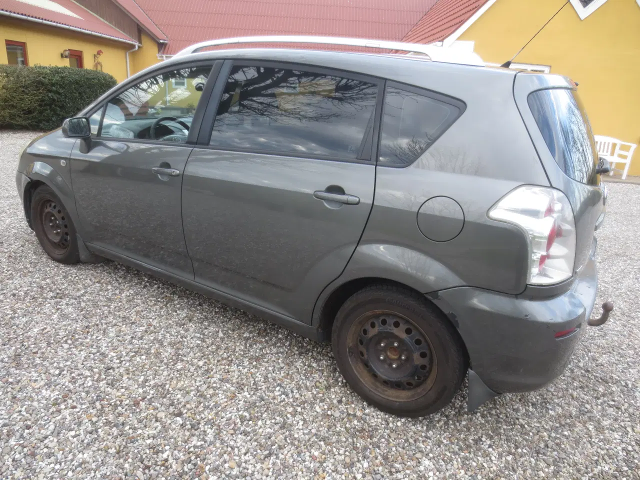 Billede 7 - Toyota Corolla Verso 2.2 D synet 12/24. 