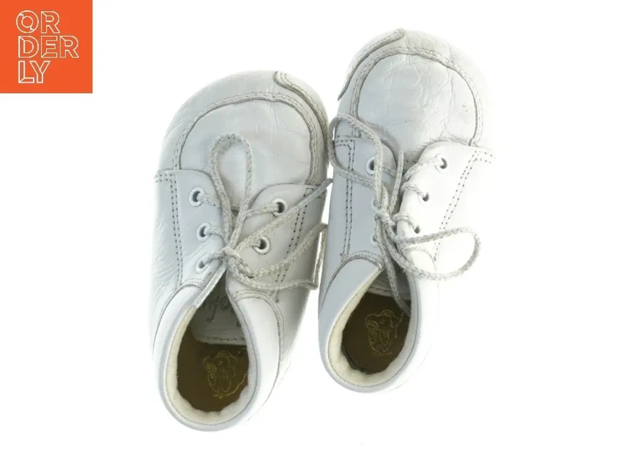 Billede 4 - Brugte baby sko i hvidt læder fra Skofus (str. 21)