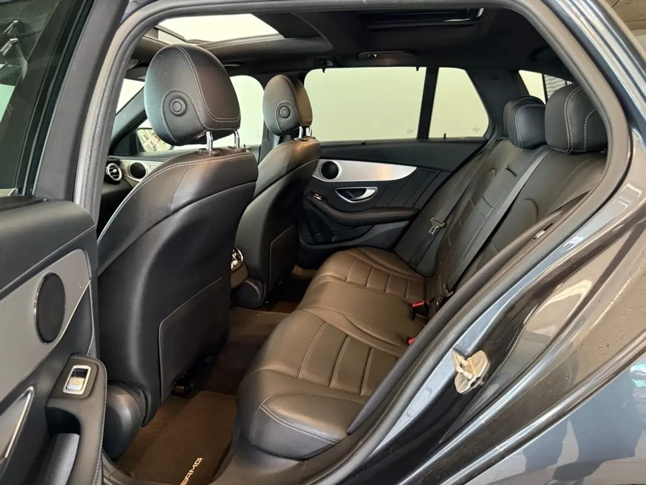 Billede 8 - Mercedes C220 d 2,2 AMG Line stc. aut.