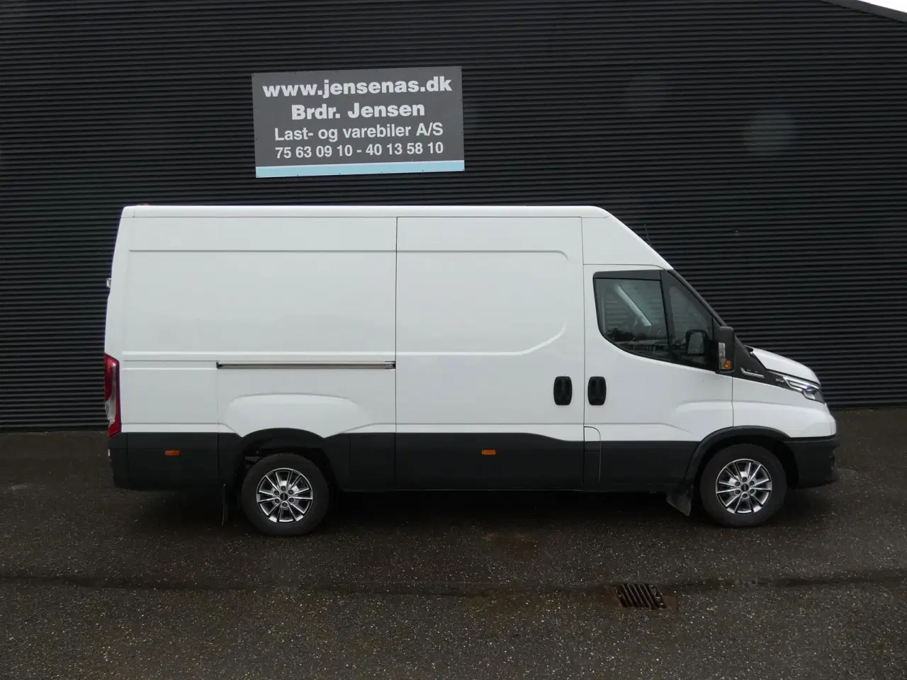 Billede 2 - Iveco Daily 35S18 12m3 3,0 D 180HK Van 8g Aut.