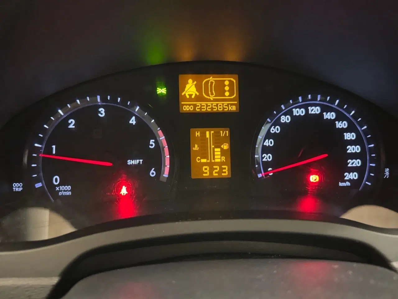 Billede 7 - Toyota Avensis 2,0 D-4D T2 Touch stc.