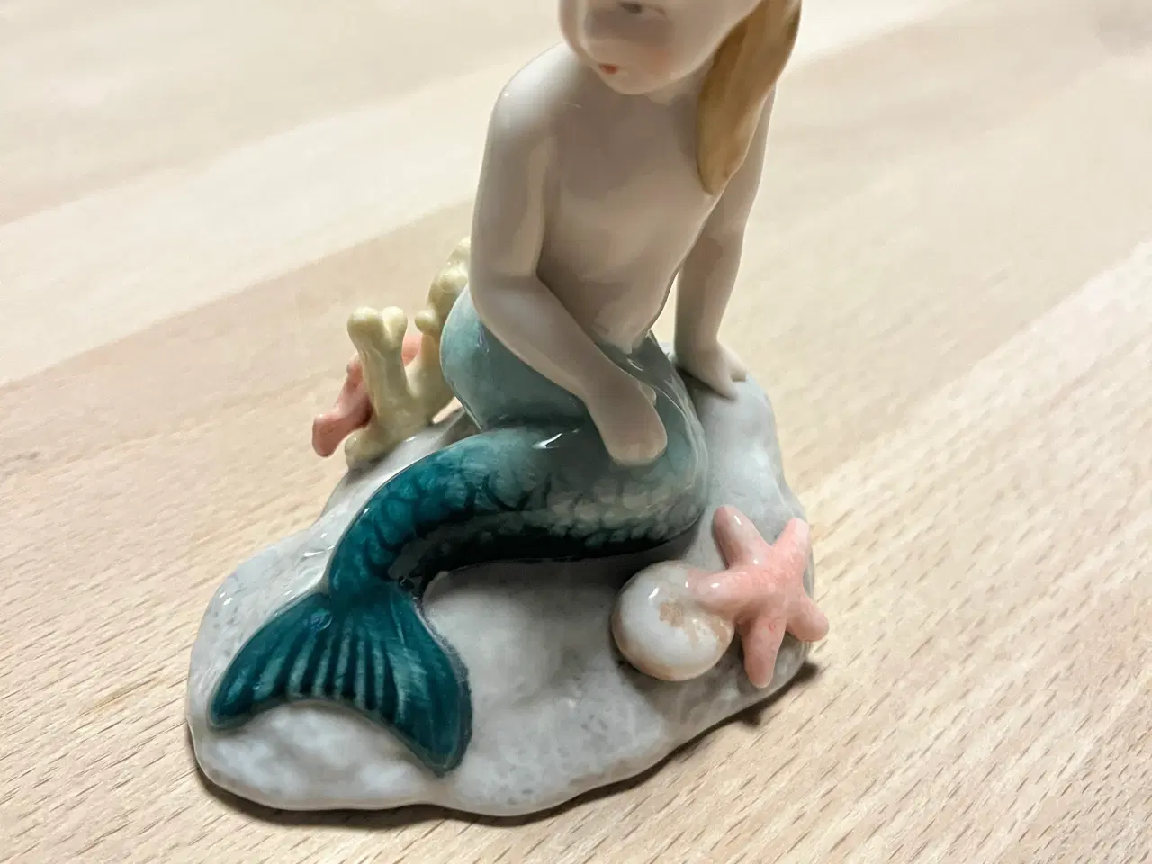 Billede 3 - porcelæns figur den lille havfrue 