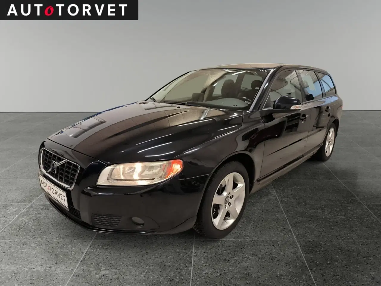 Billede 1 - Volvo V70 2,4 D5 185 Summum