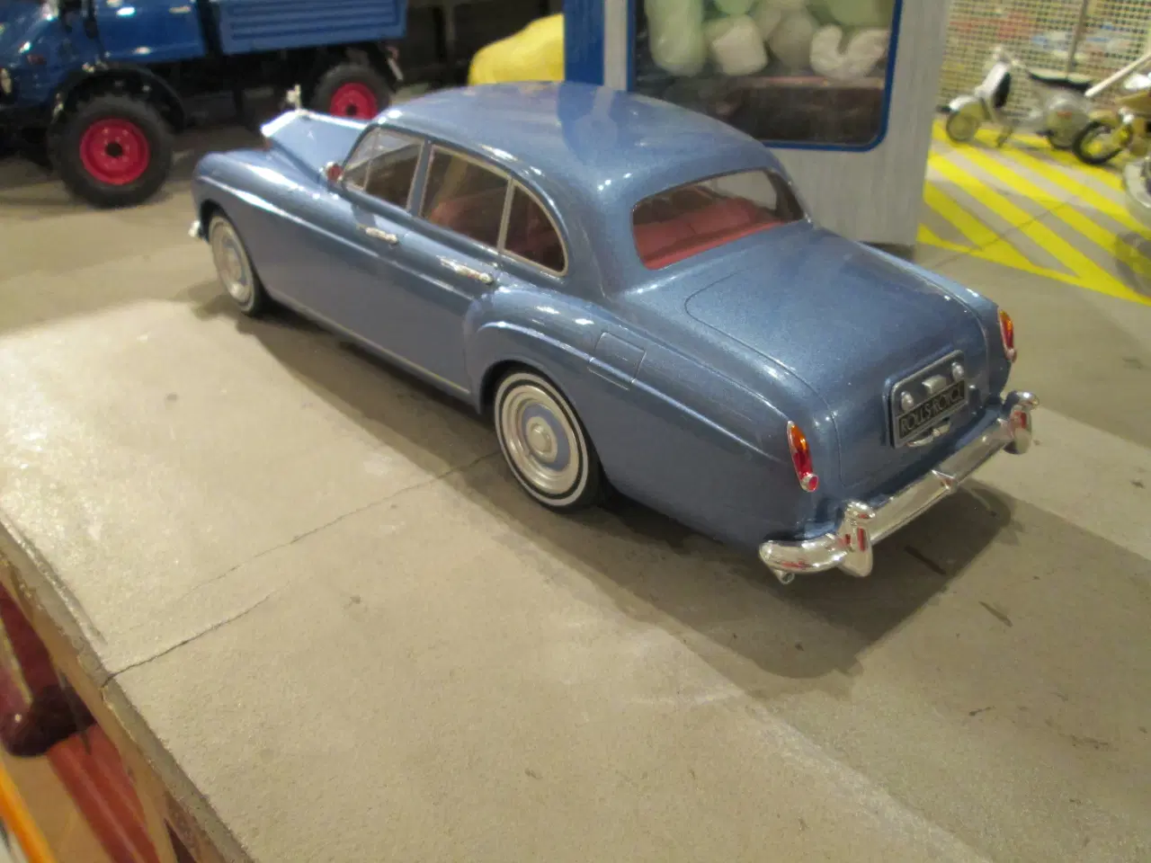 Billede 3 - Rolls Royce   MCG  1:18