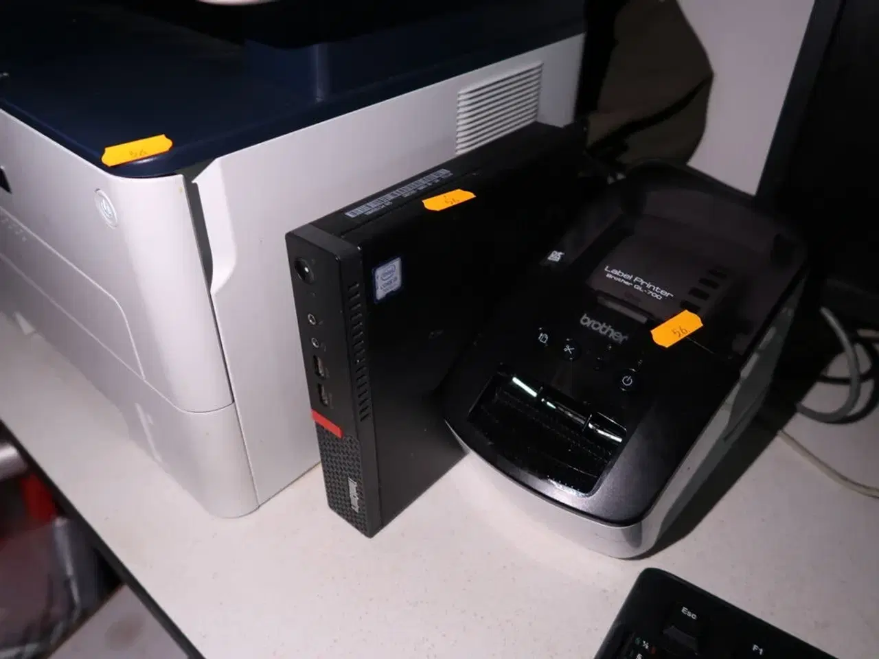 Billede 10 - Computerskærm DELL, labelprinter, computer LENOVO, tastatur, mus m.m.