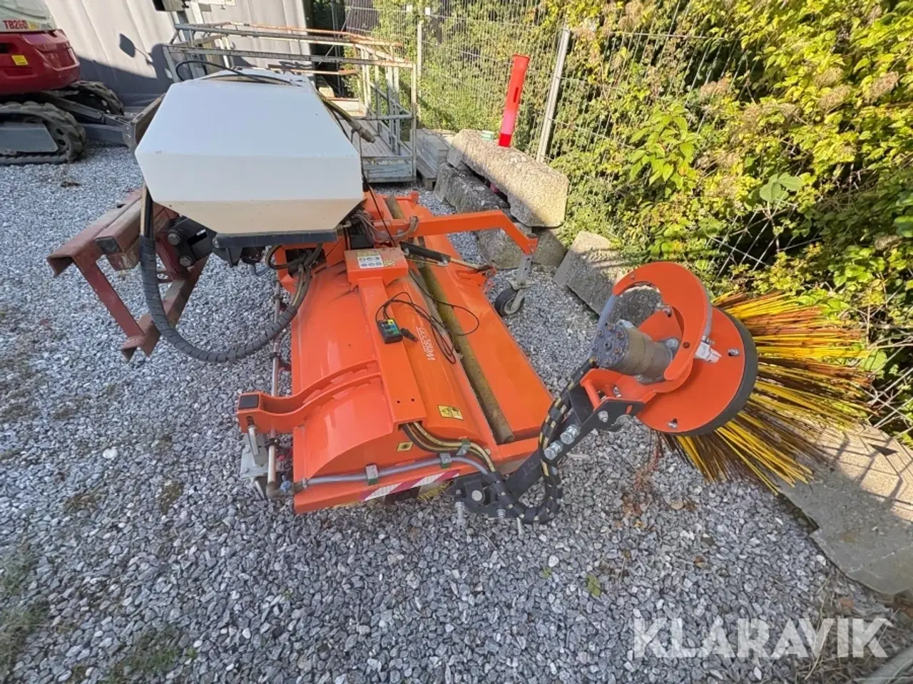 Billede 6 - Kost med opsamler og vandtank Moderntech BMR 200