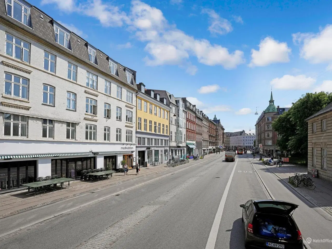 Billede 20 - Nyrenoveret lejemål med mulighed for parkering