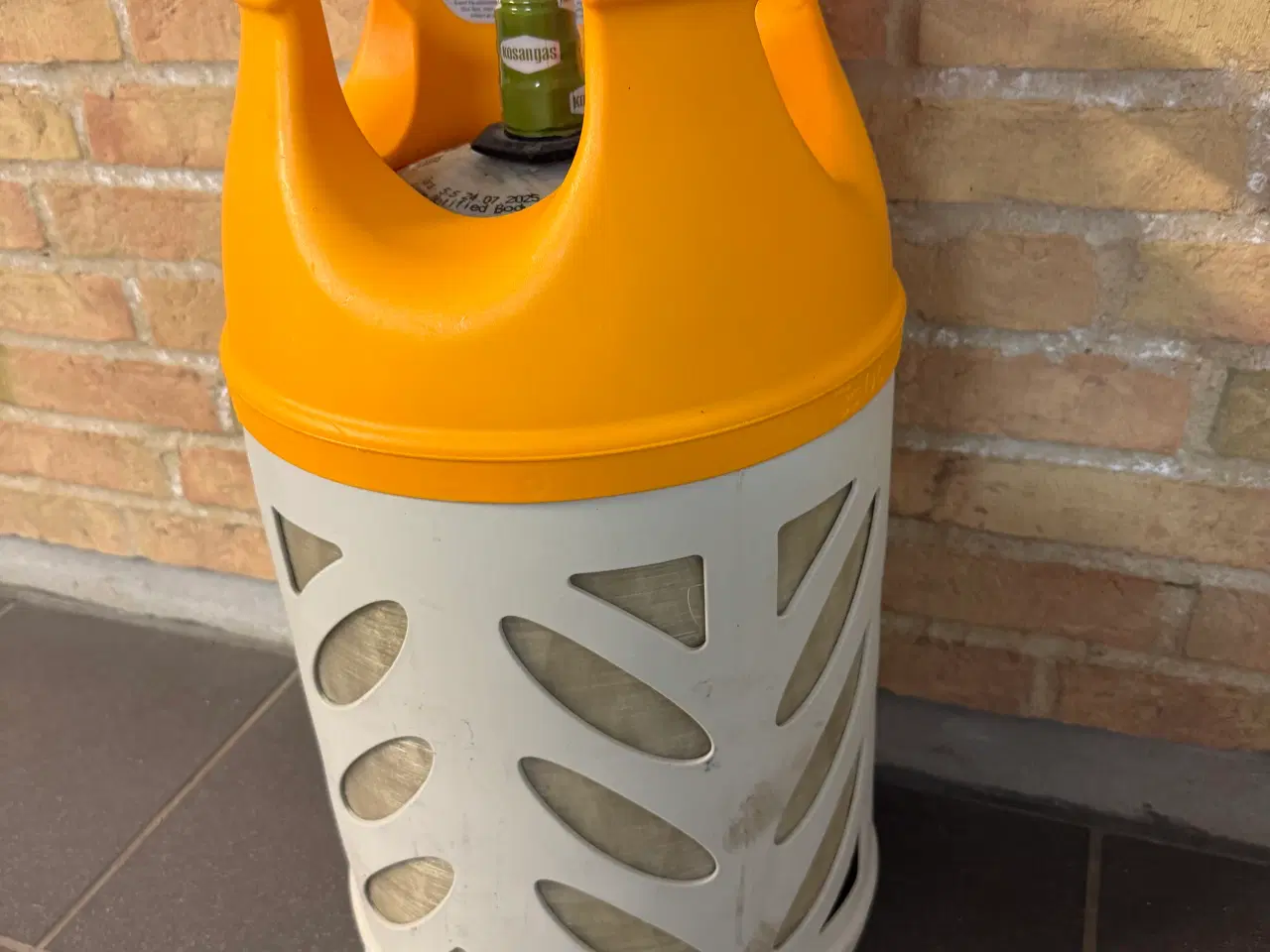 Billede 2 - Ny plomberet 10 kg letvægts gasflaske 