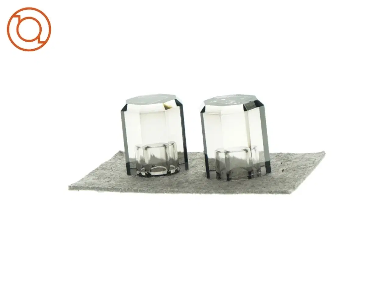 Billede 2 - c’est bon krystal Lysestager 2 stk.  (str. 6 x 6cm)