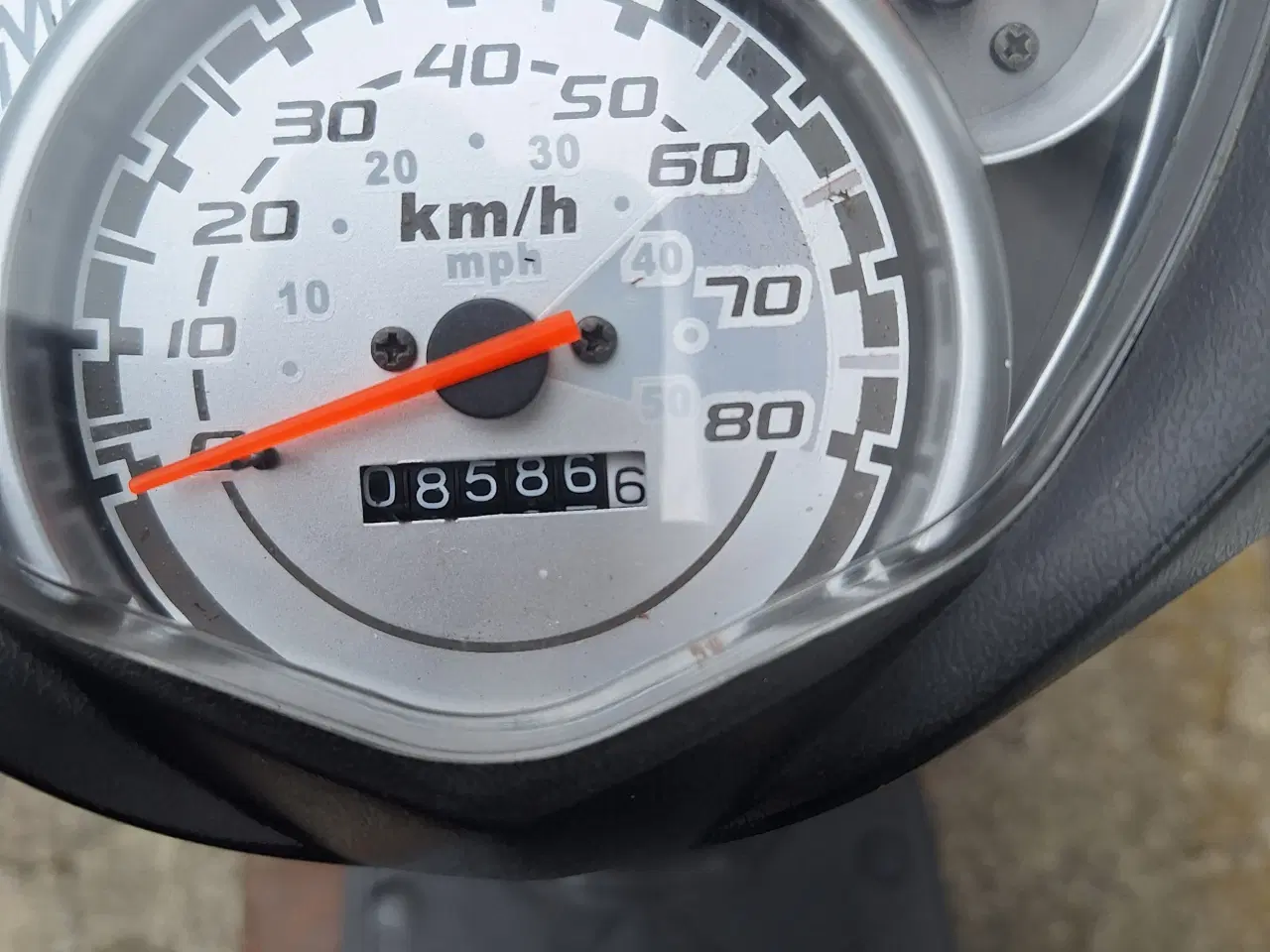 Billede 9 - Vga Explora 30km/t  Fra 2014 model med stik.