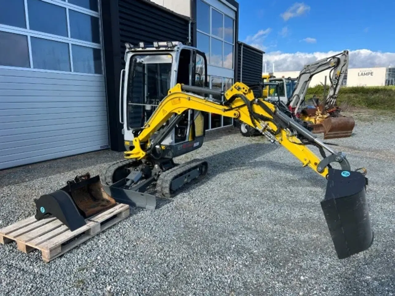 Billede 7 - WACKER NEUSON ET 18 - 2T / Compacttilt tilt, VDS undervogn, udskydelig gravearm & 3 skovle