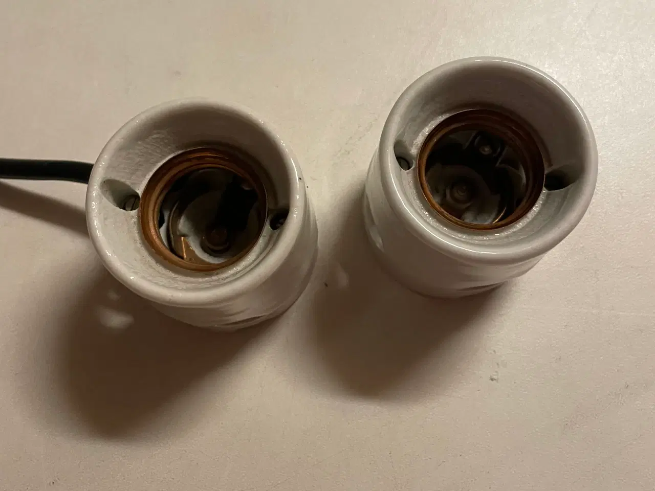 Billede 2 - 2 Porcelæn fatninger