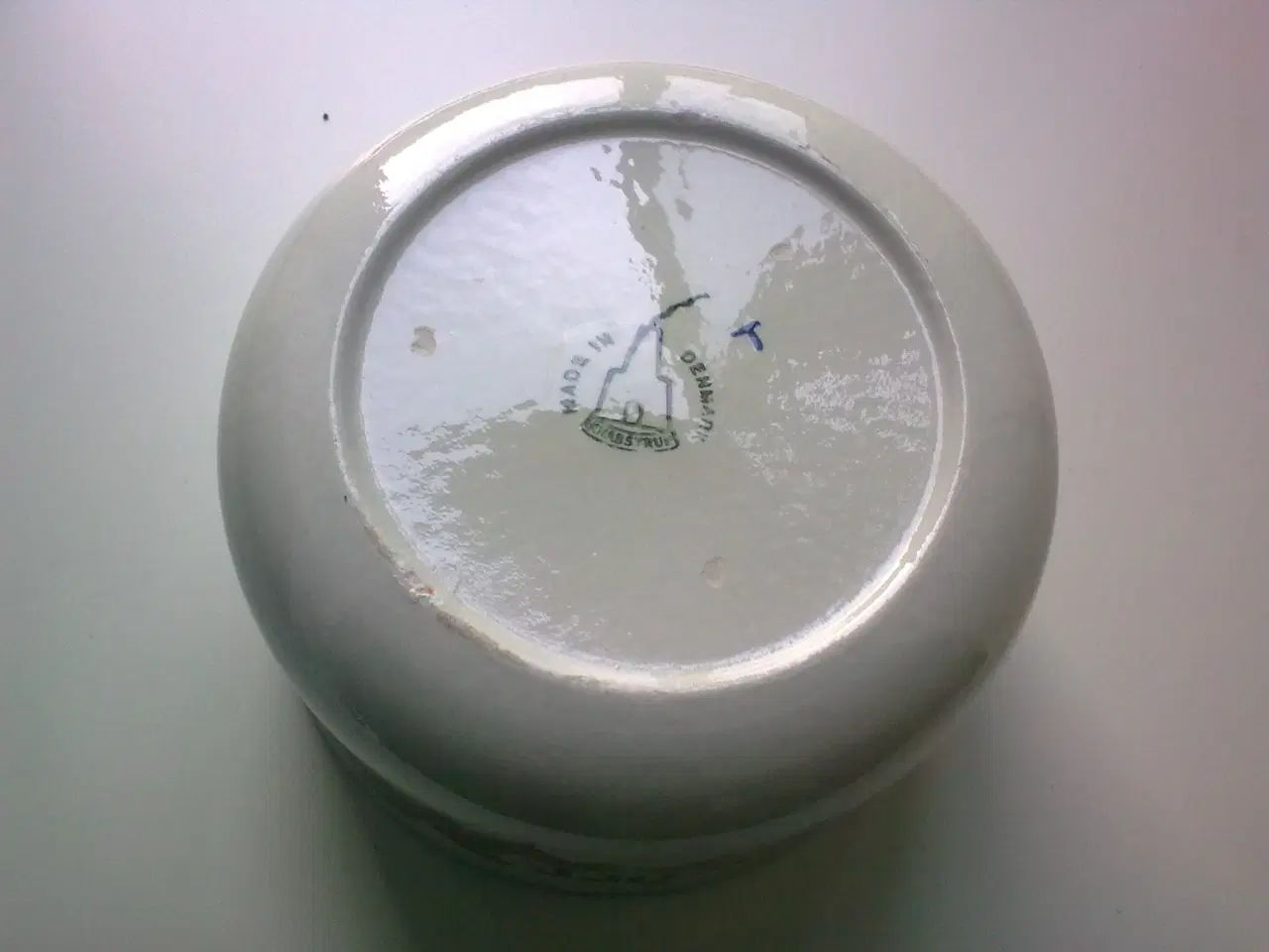 Billede 7 - Rød GRIM typografi UBRUGELIG skål KNABSTRUP