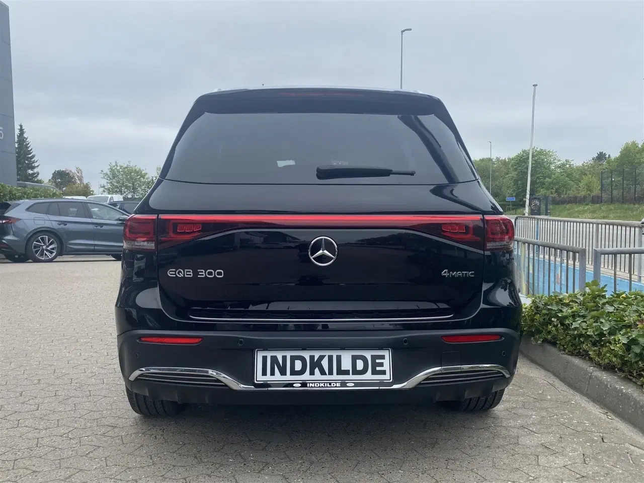 Billede 4 - Mercedes EQB300  AMG Line 4Matic