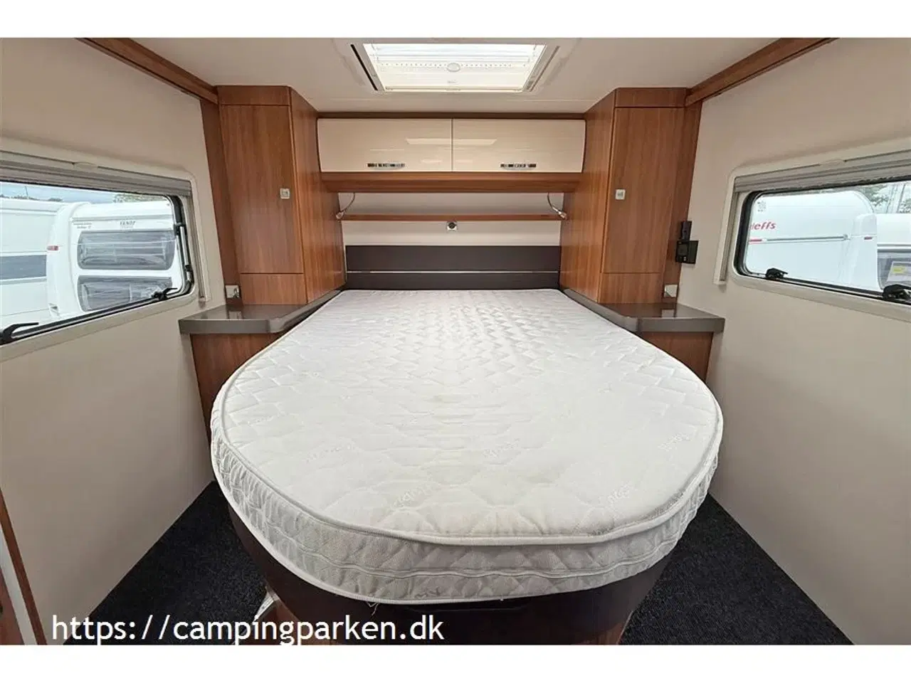 Billede 11 - 2017 - Hobby Optima De Luxe T 65 HGQ aut.   FIn autocamper m. automatgear, 150 hk, sænkeseng og queens bed