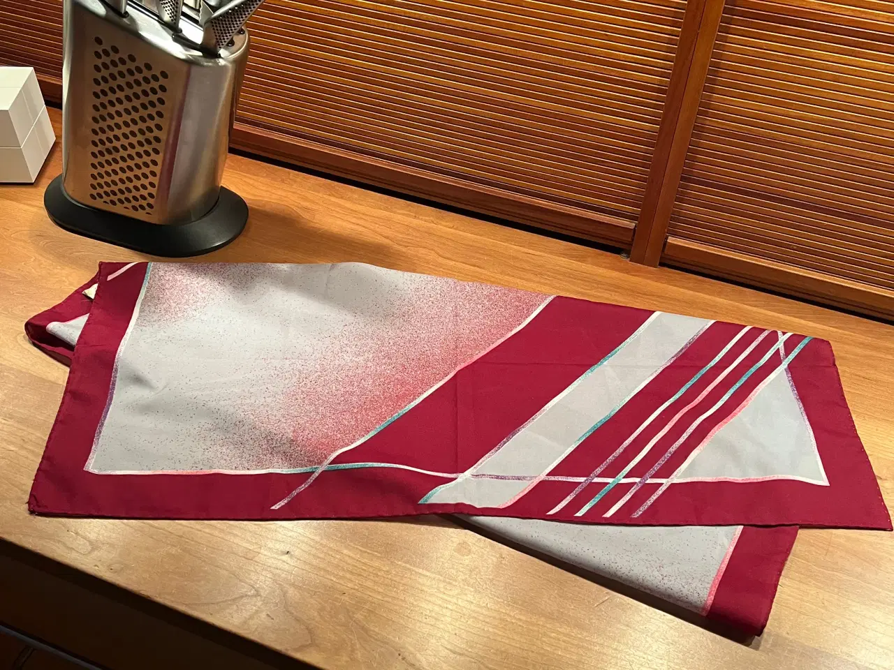 Billede 2 - Rigtig flot tørklæde 