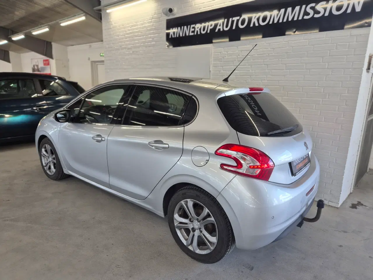 Billede 4 - Peugeot 208 1,2 VTi Allure 82HK 5d