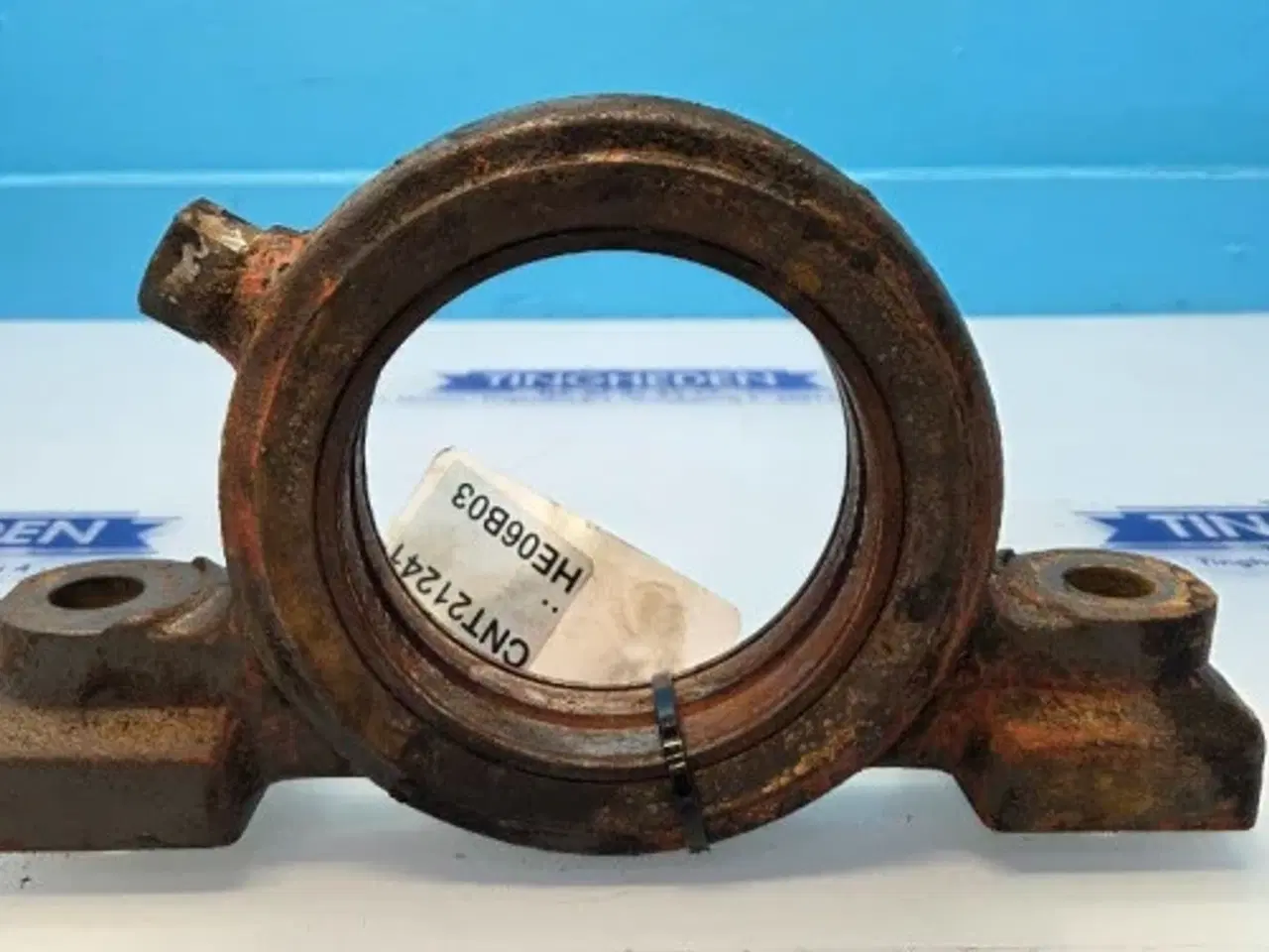 Billede 2 - New Holland LB115B Beslag 85807959