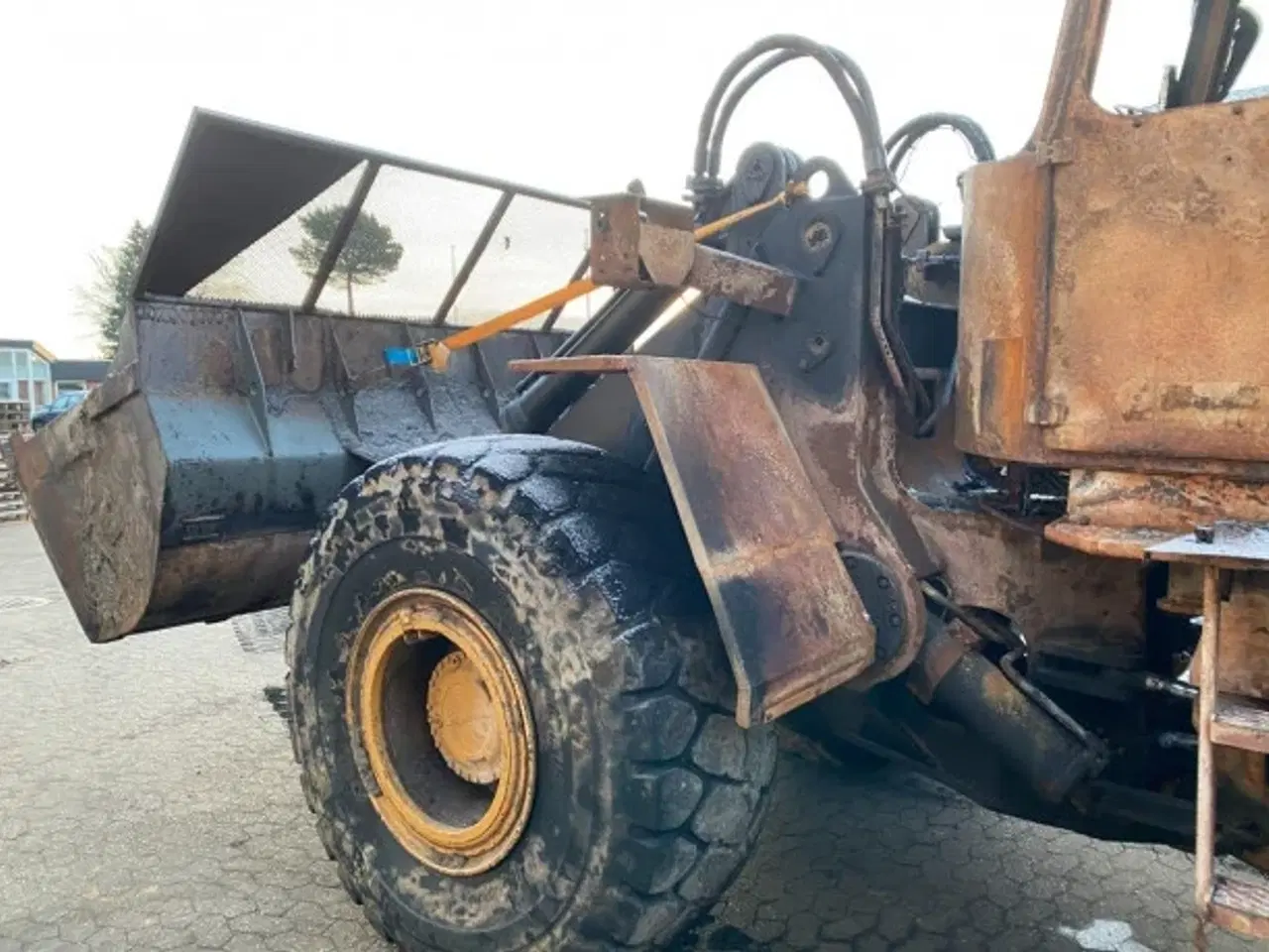 Billede 4 - Volvo L120 (Sælges i dele/For parts)