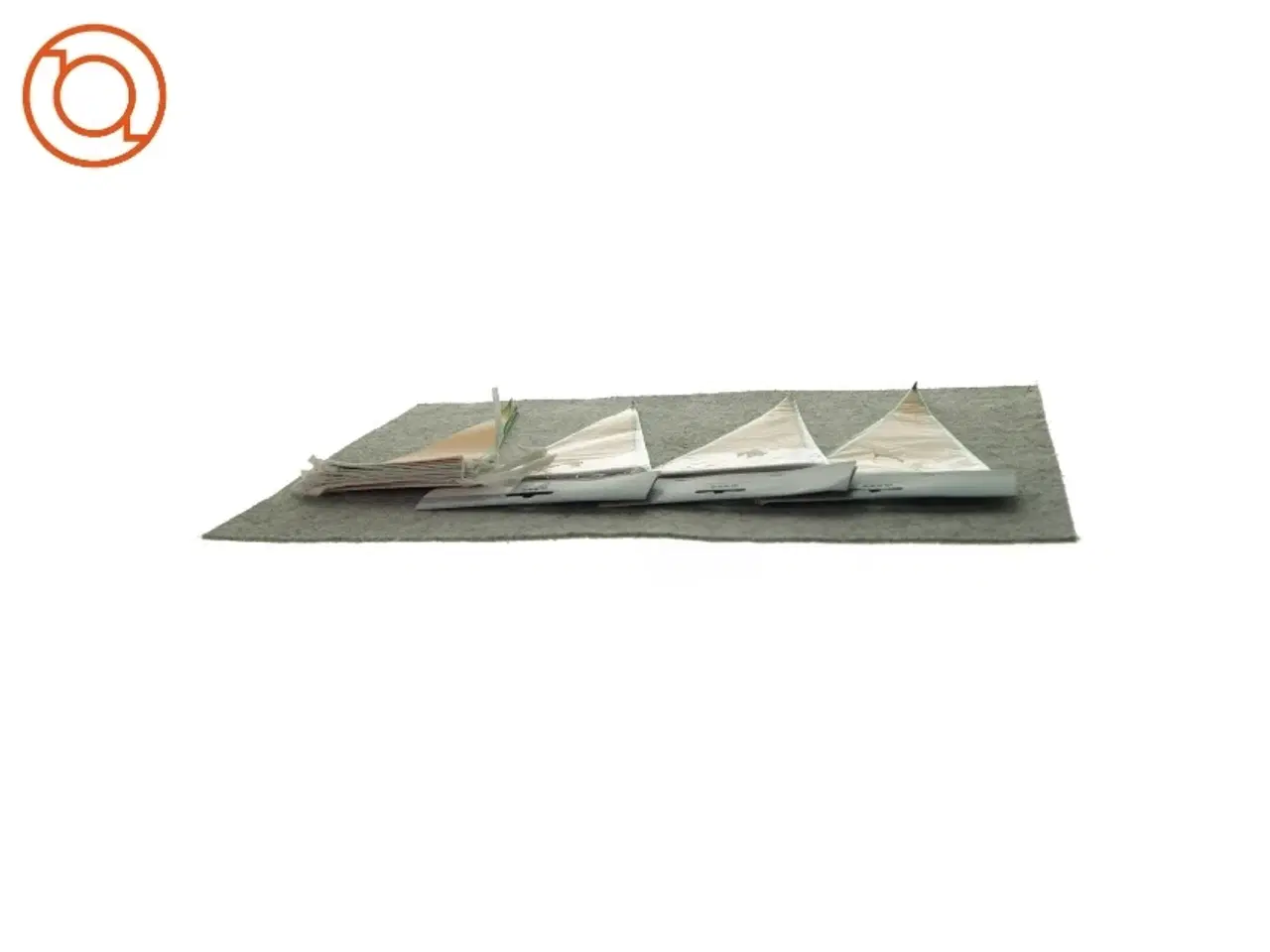Billede 2 - nye flagranker, festpynt, Guirlander (str. 33 m )