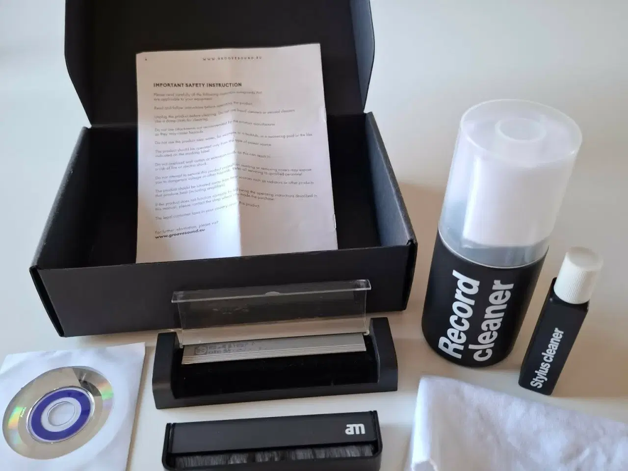 Billede 7 - Komplet sæt (pladespiller, vinyler, rengøring)