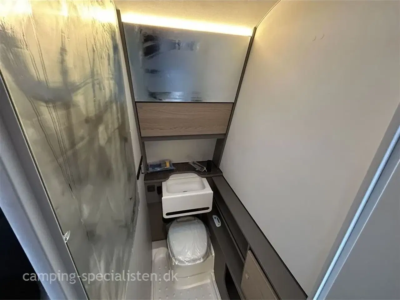 Billede 10 - 2026 - Bürstner B66 480 TK   NYHED 2026! Bürstner B66 480 TK 2026 - Kan nu ses hos Camping-Specialisten.dk