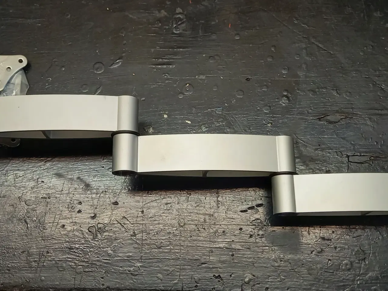 Billede 1 - Tv ophæng -svingbart