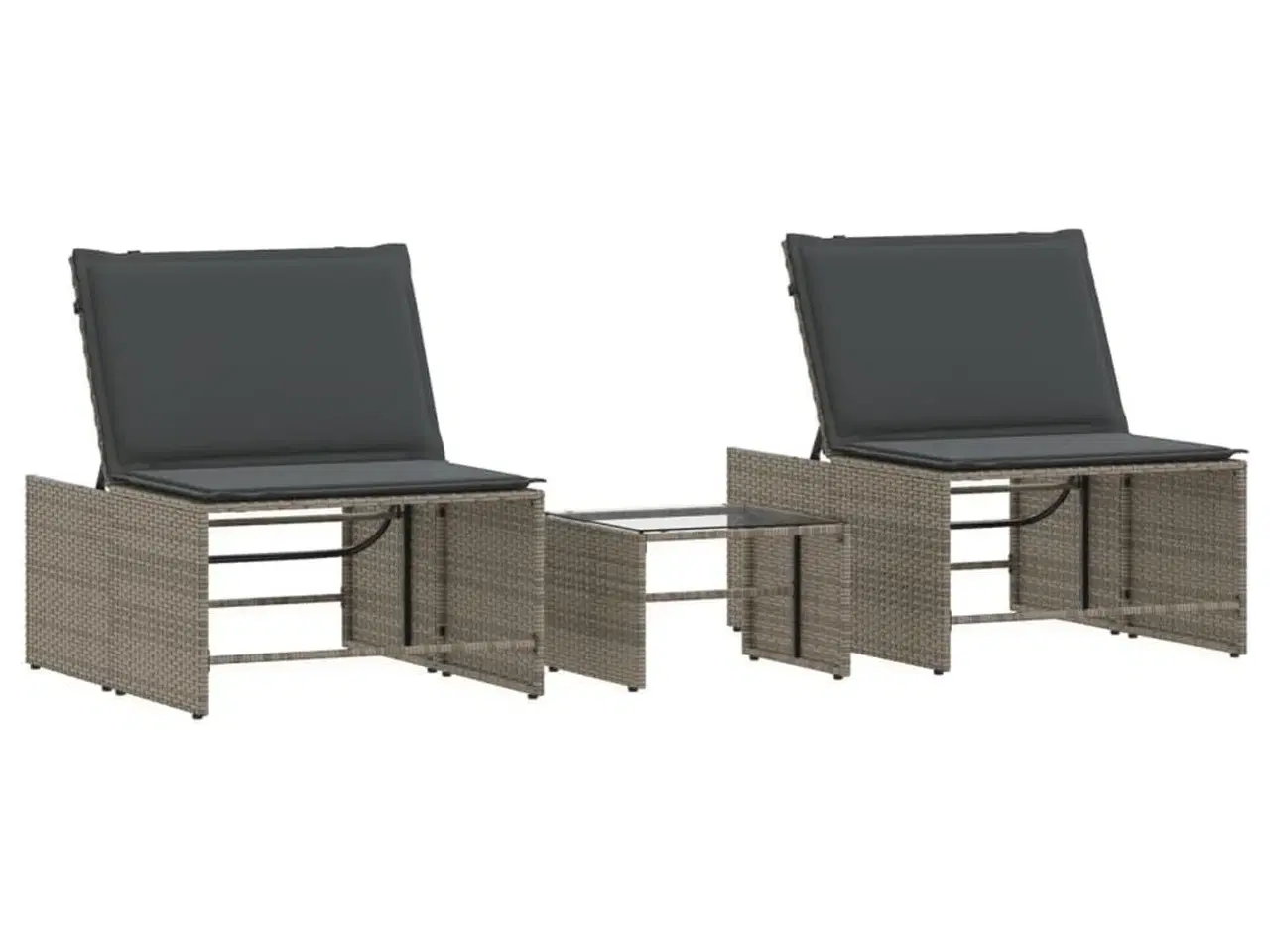 Billede 2 - Liggestole 2 stk. med bord grå polyrattan