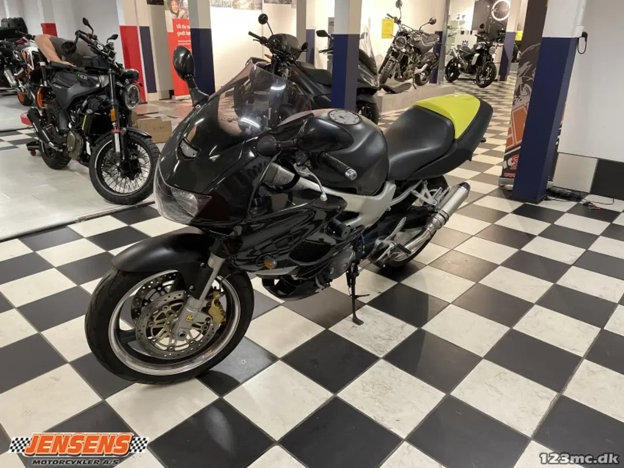 Billede 3 - Honda VTR 1000 F Firestorm