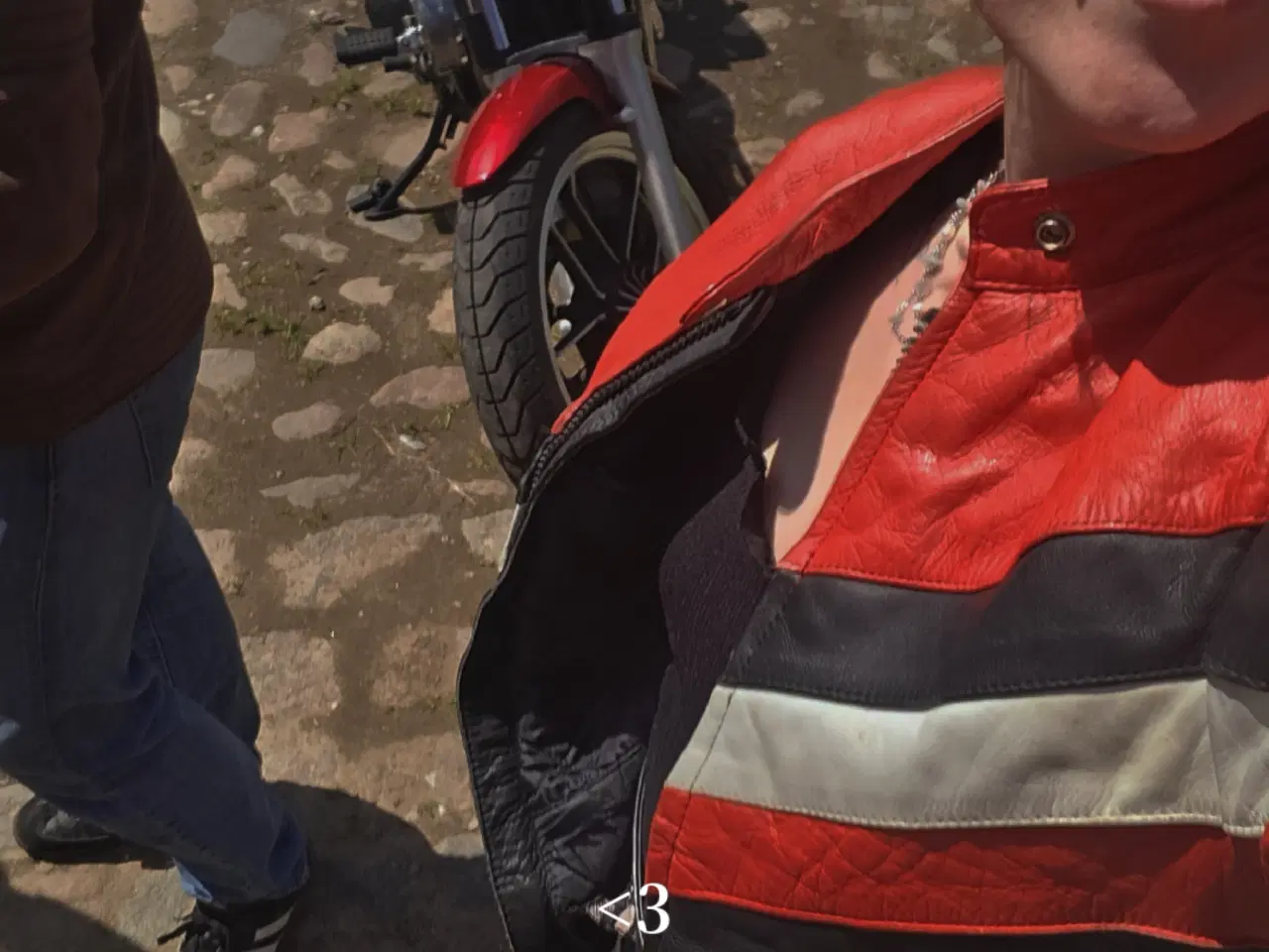 Billede 13 - 2 delt Sundance lædertøj Small