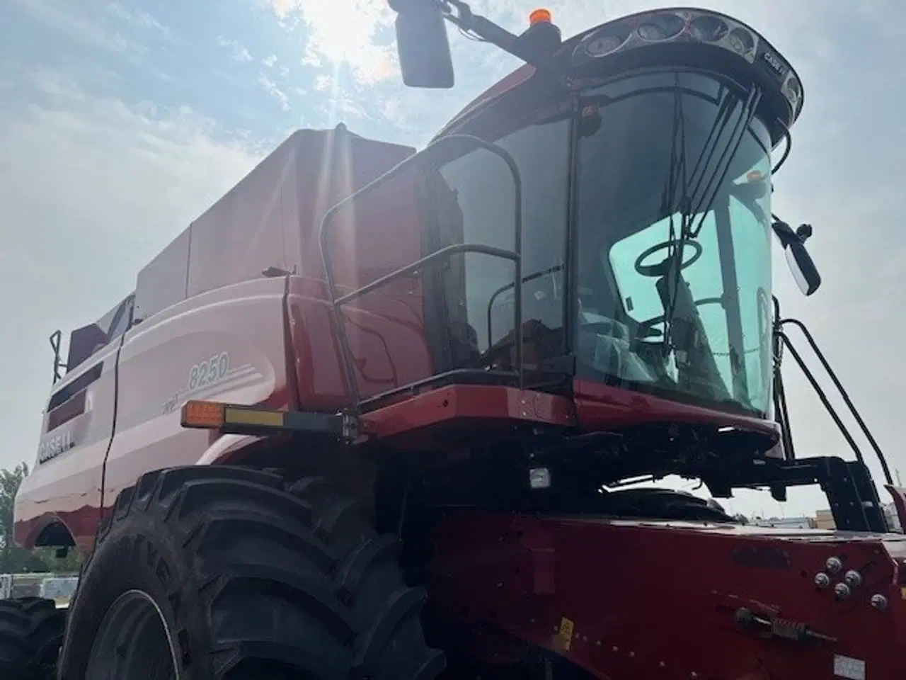 Billede 12 - Case IH 8250 Axial-Flow With 3020 30fod 9m TERRAFLEX  header.