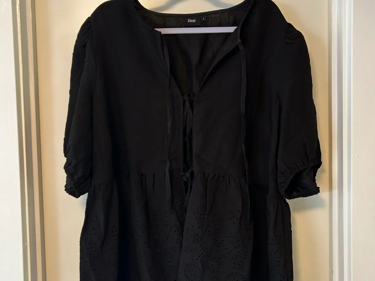 Billede 1 - Zizzi bluse i str. L
