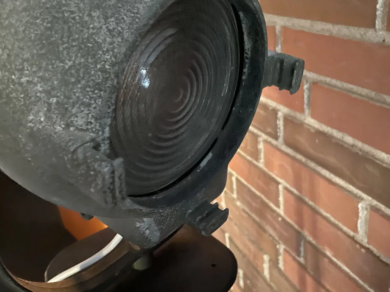 Billede 4 - Bord til bar og teaterprojektør