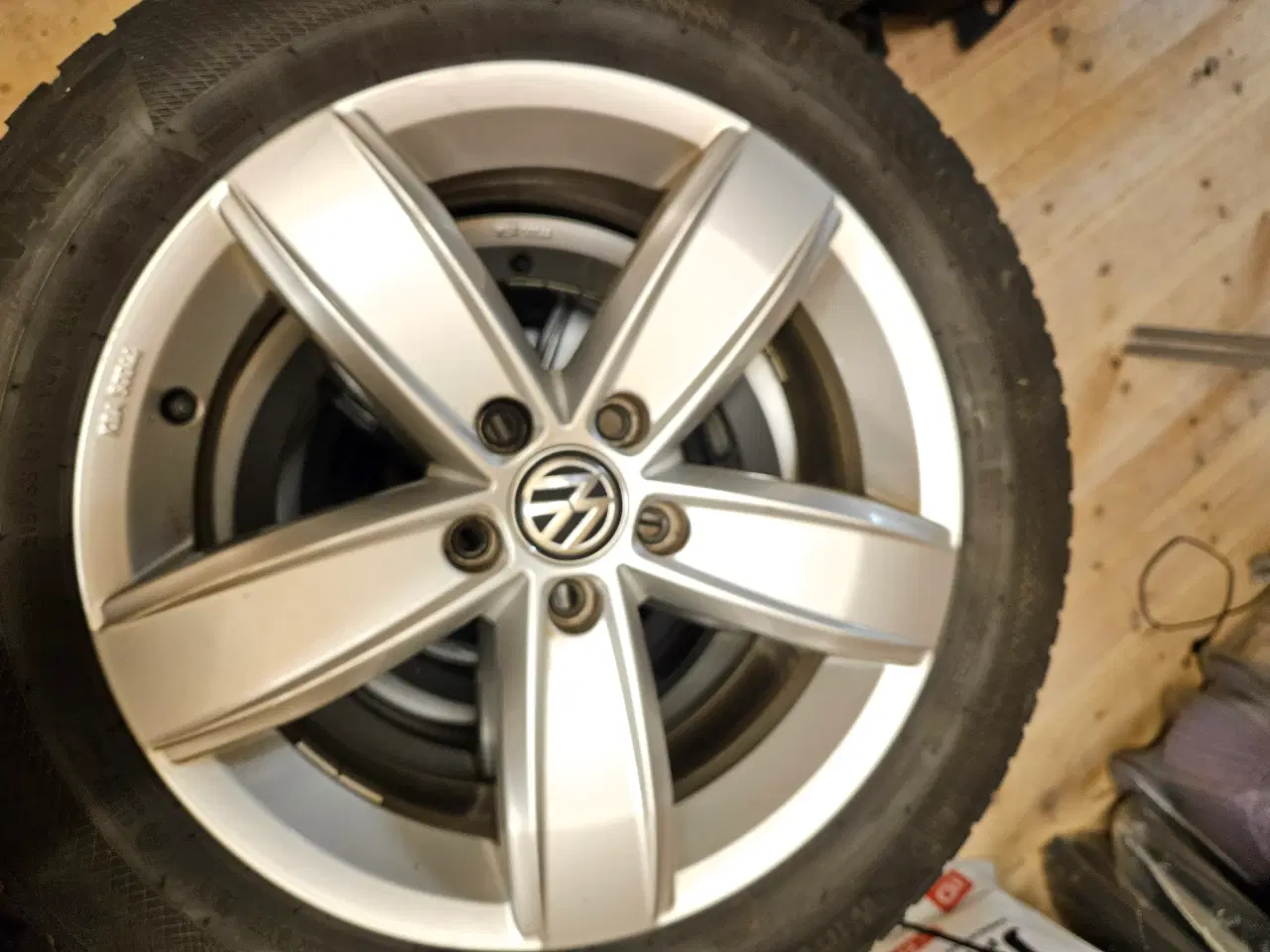 Billede 1 - VW 17" vinterhjul 5x112 