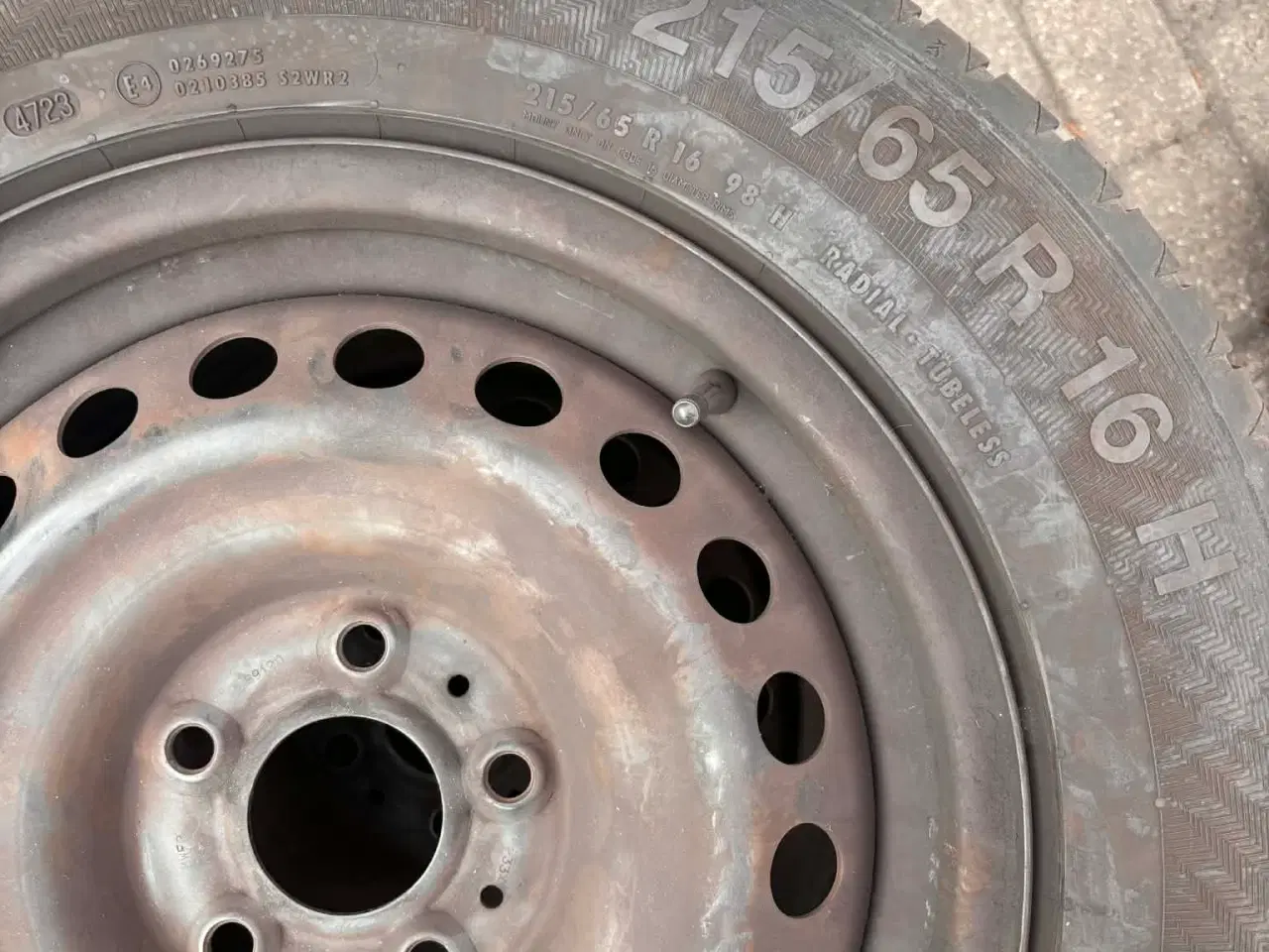 Billede 4 - Som ny sommerdæk 