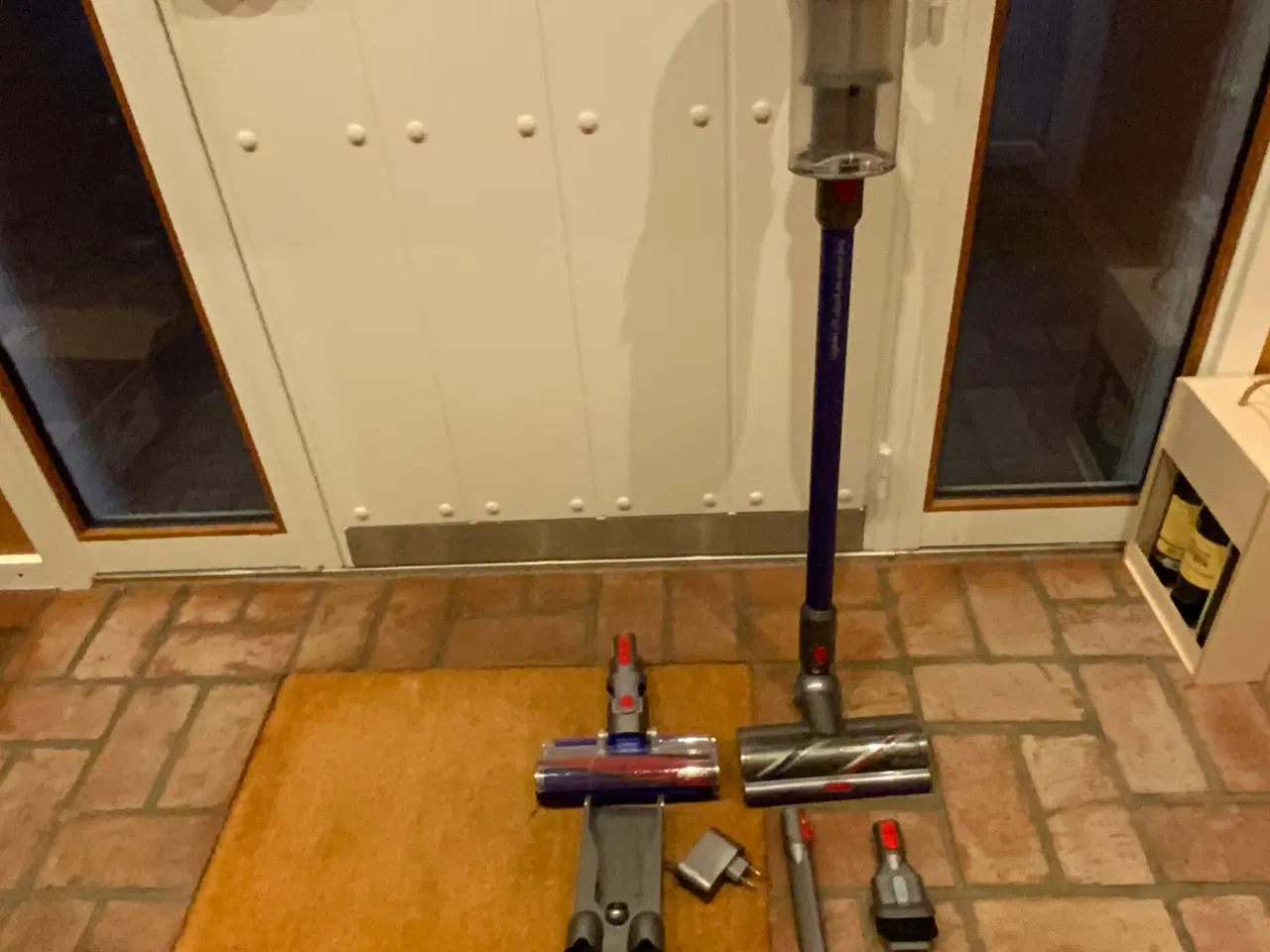 Billede 2 - Dyson V 11. 2020