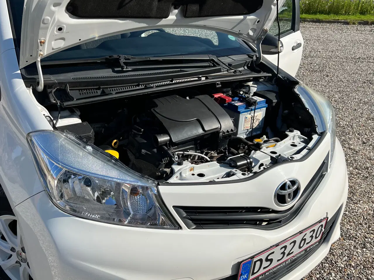 Billede 4 - Sjældent velholdt Toyota Yaris - lavt kilometertal