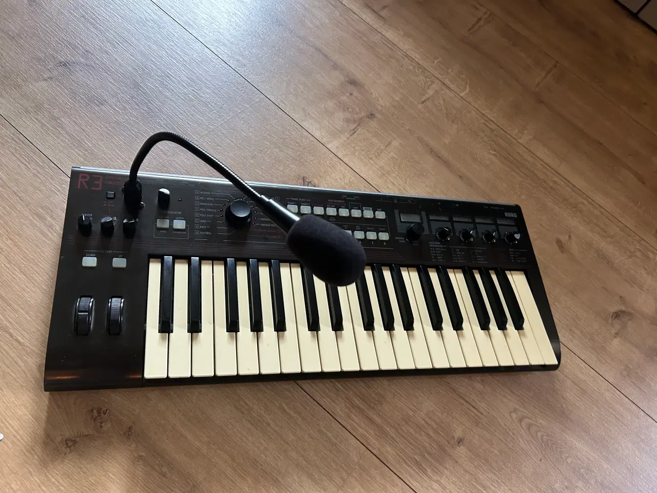 Billede 1 - Korg R5 Vocoder synt