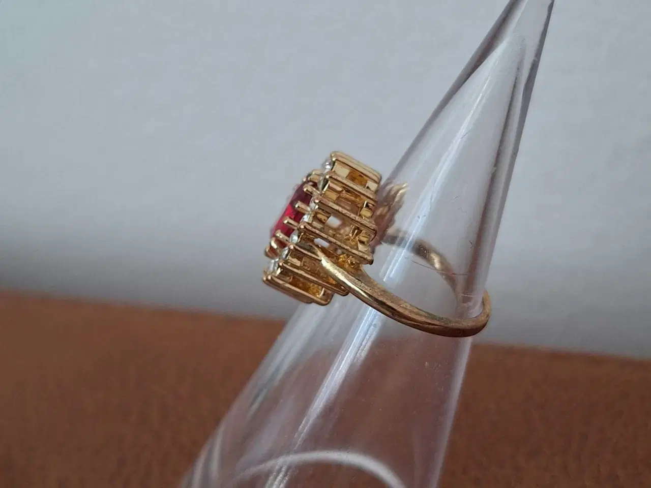 Billede 3 - Guldfarvet ring 