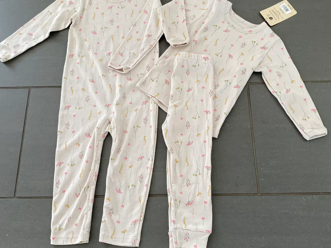 Billede 1 - Pigenattøj - str 86 og 92 - nyt med pristags