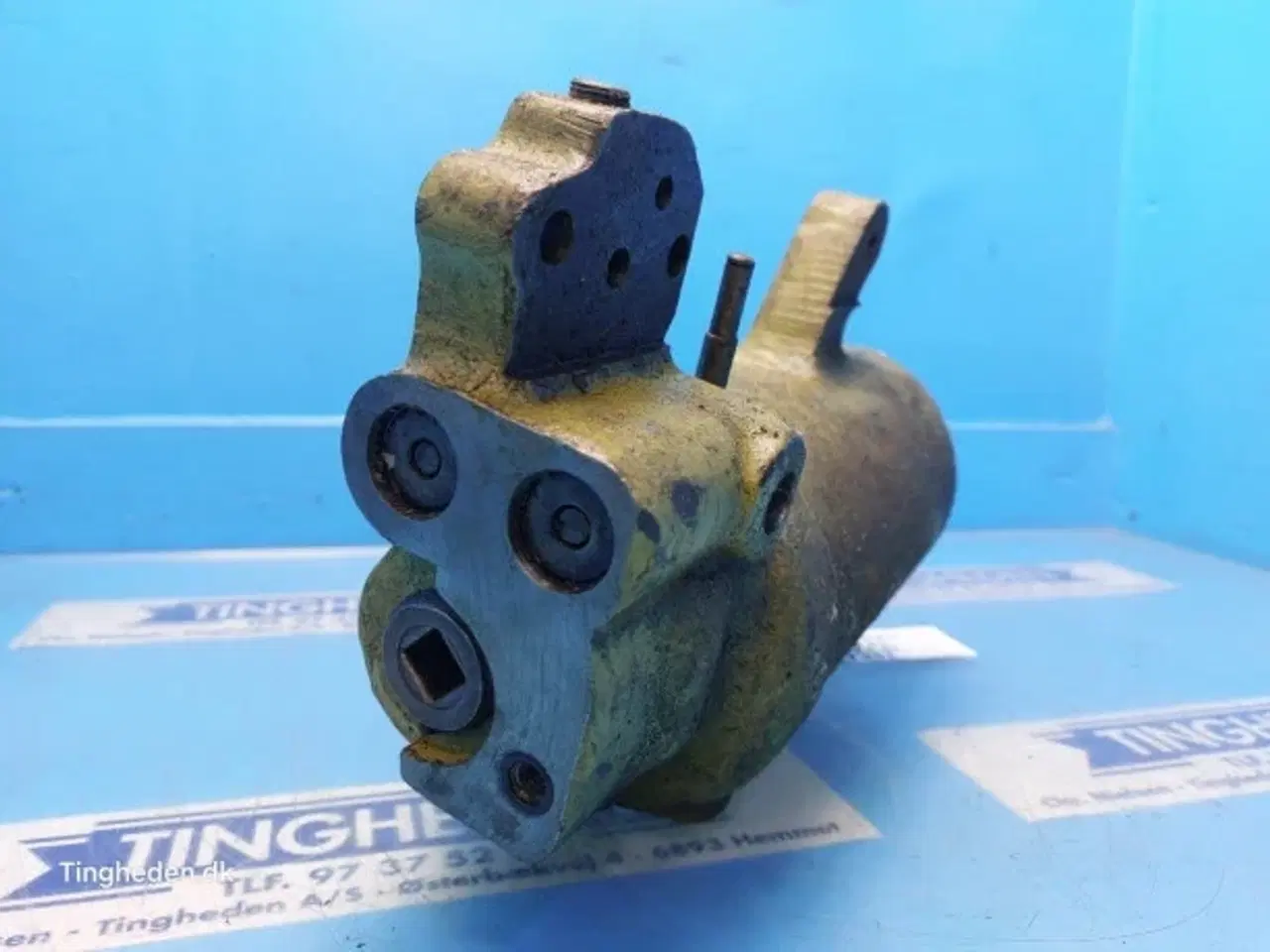 Billede 8 - John Deere 2040 Lyftcylinder AL28230