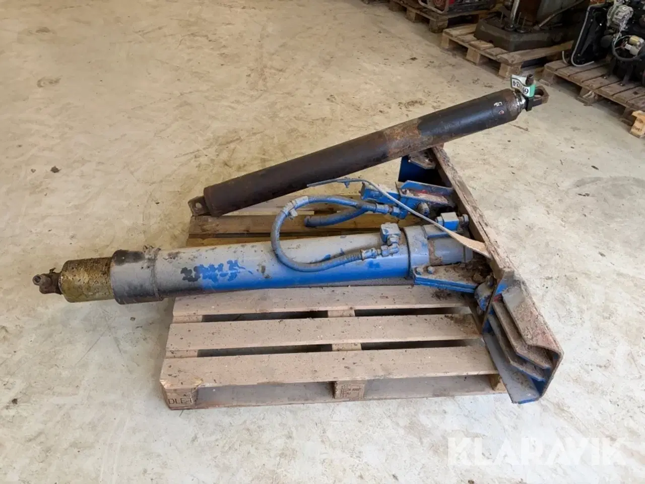 Billede 2 - Teleskopstempler 2 styk