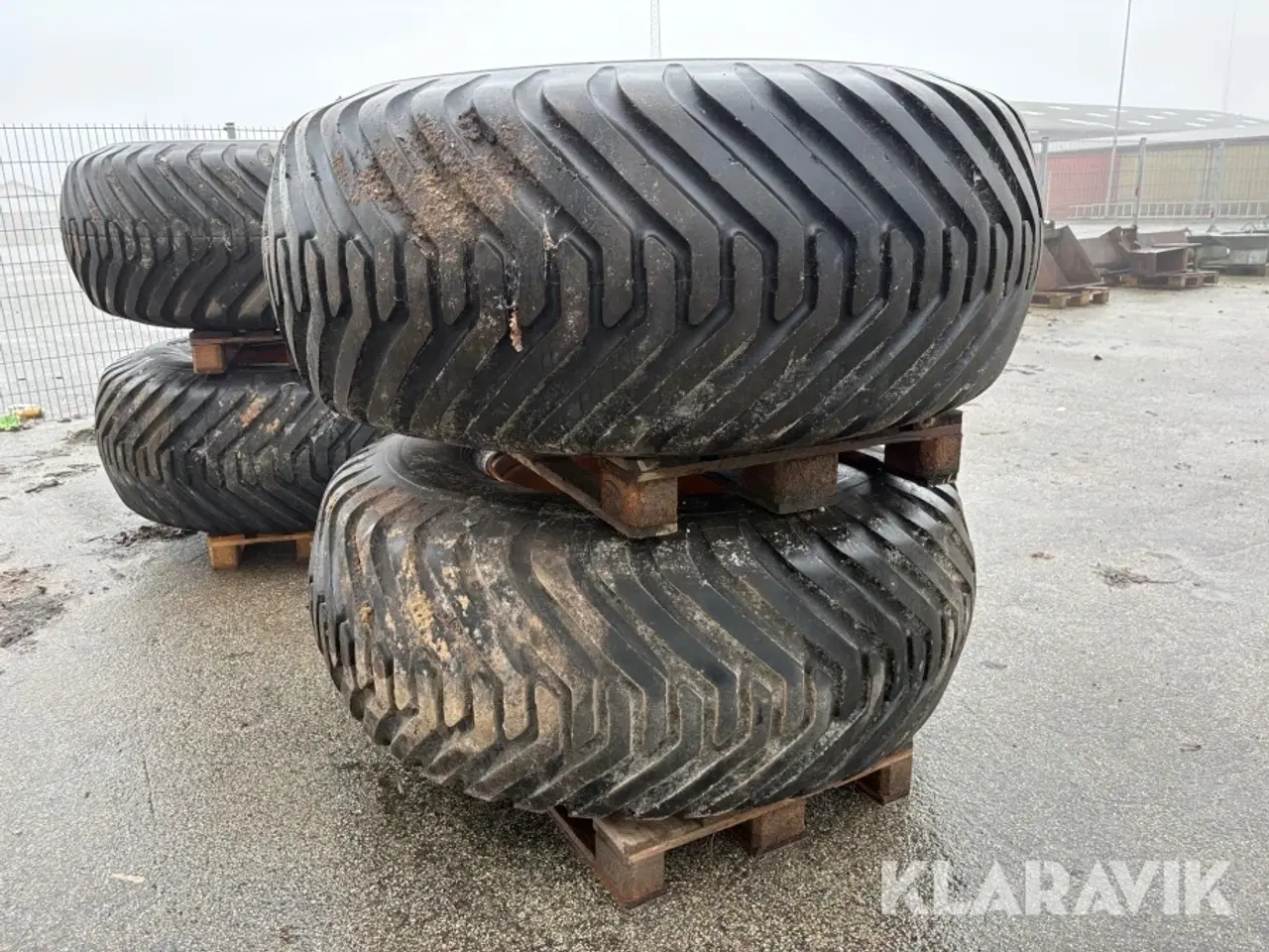 Billede 3 - Traktordæk Alliance Flotation 328 - 2 styk