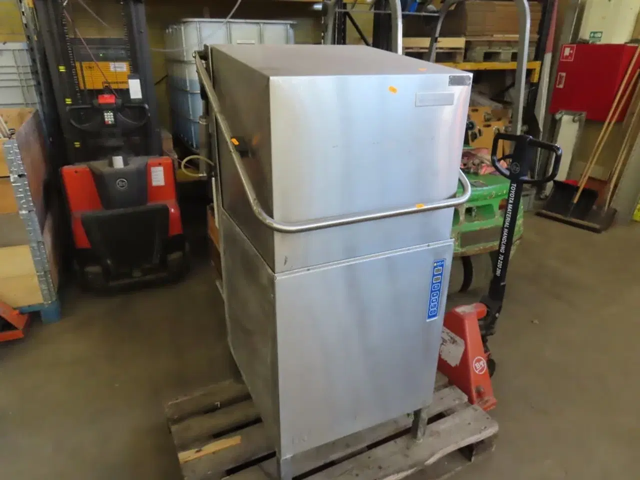 Billede 1 - Hætteopvaskemaskine Wexiodisk WD-6