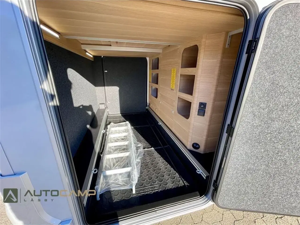 Billede 24 - 2026 - Adria Matrix M670