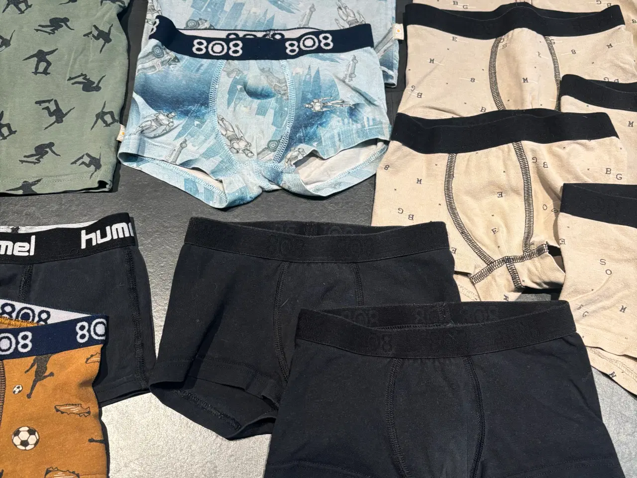 Billede 4 - Drengetøjpakke str 4 år (98-104)