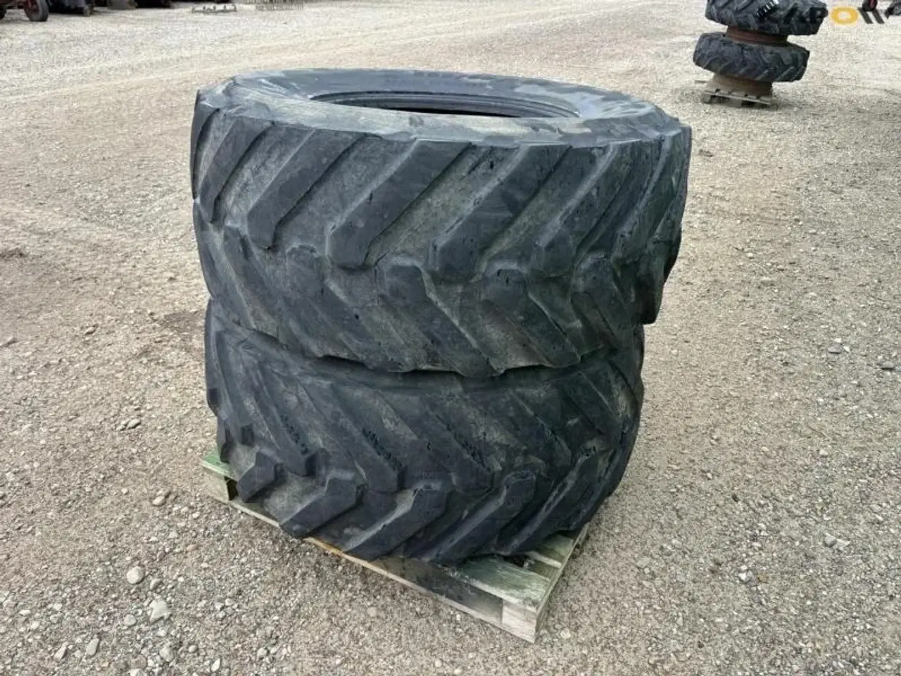 Billede 5 - Michelin 600/65-R28