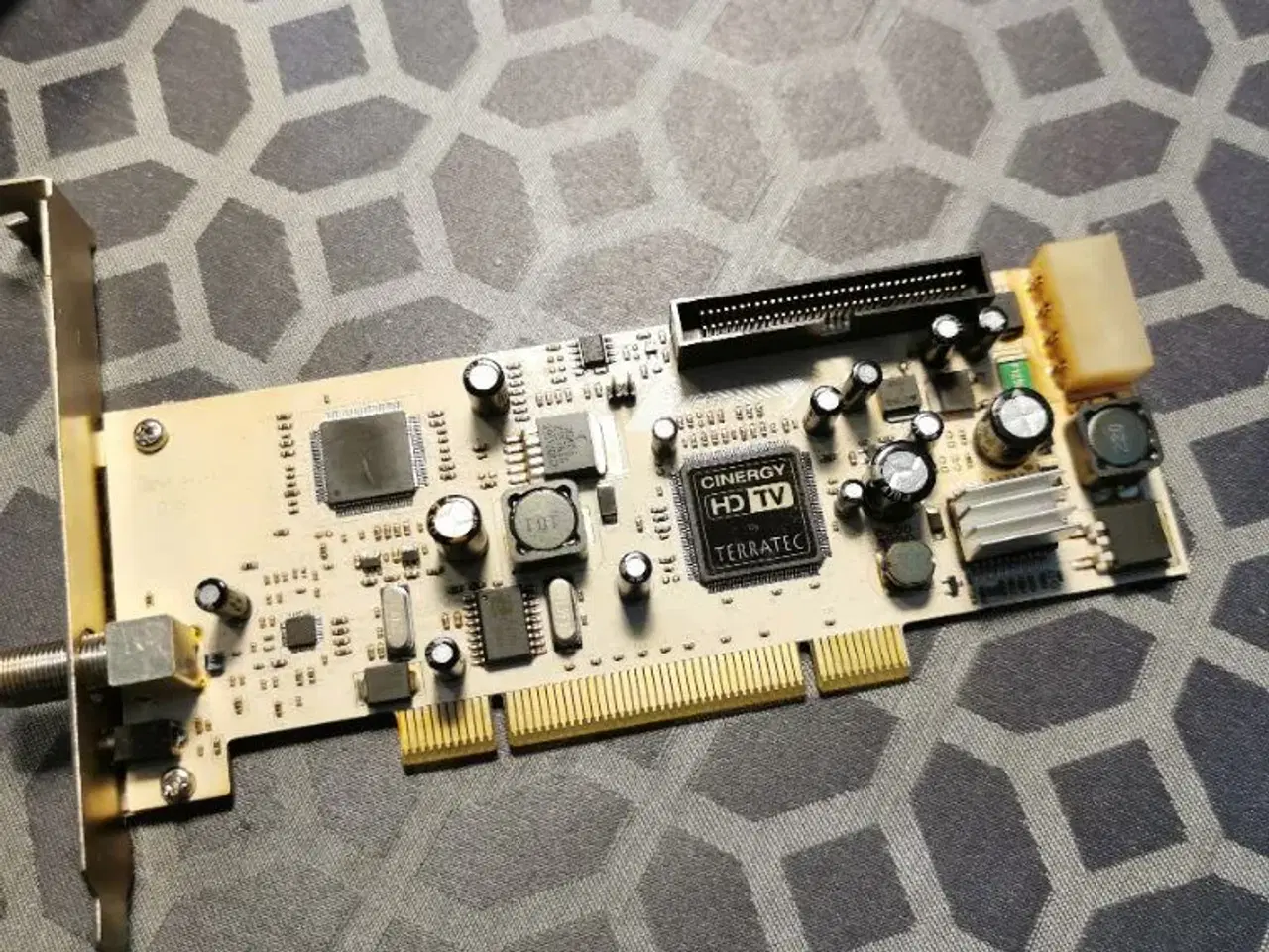 Billede 1 - Terratec  inergy s2 pci HD kort