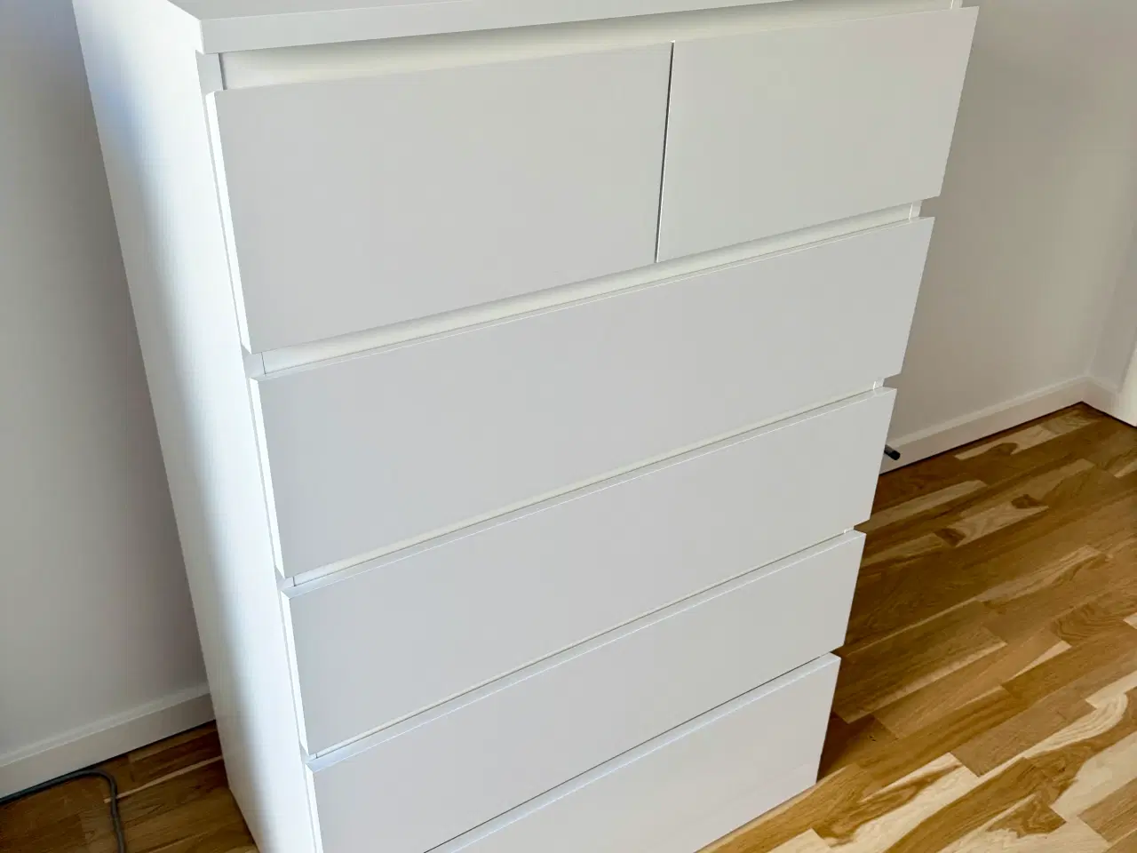 Billede 3 - IKEA Malm kommode - 6 skuffer  - 80x123x43cm - per