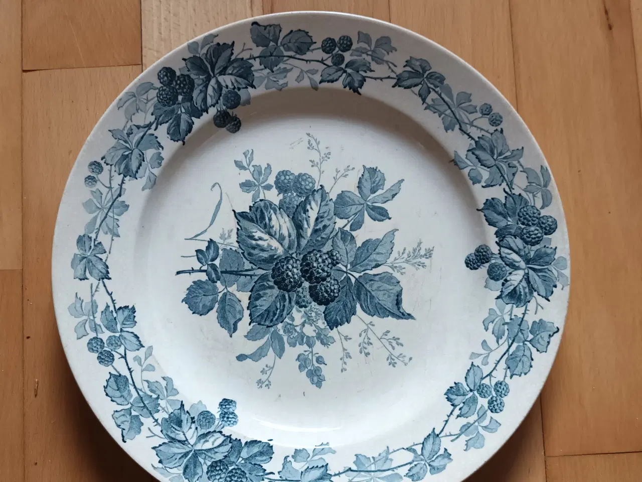 Billede 1 - Brombeere fra Villeroy& Boch Tallerkener